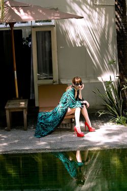 欧美房肏屄视频