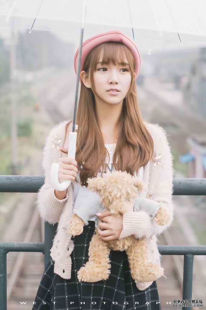 《漂亮的保姆14》